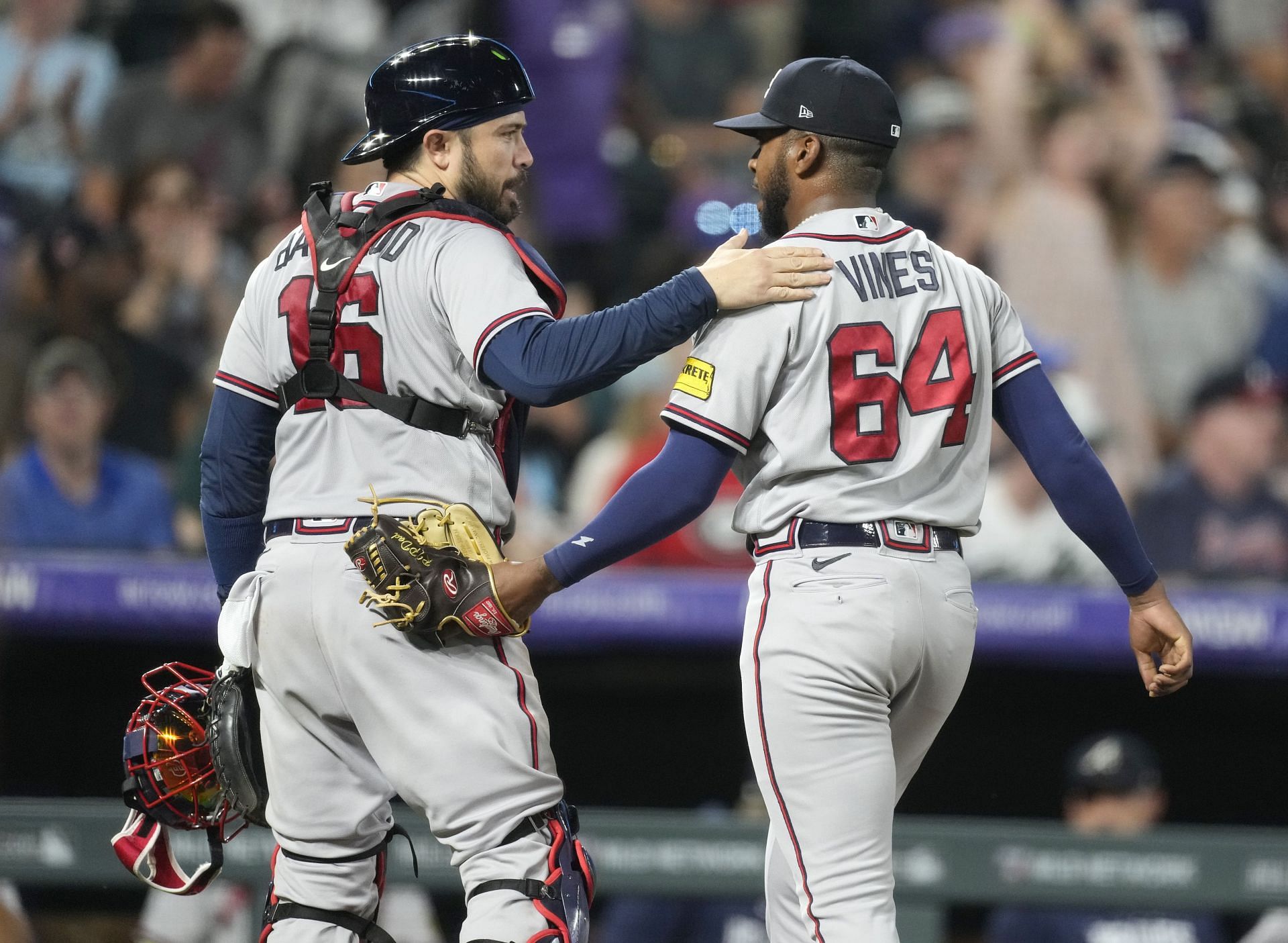 Braves' record setting 250th home run wows MLB fans - 