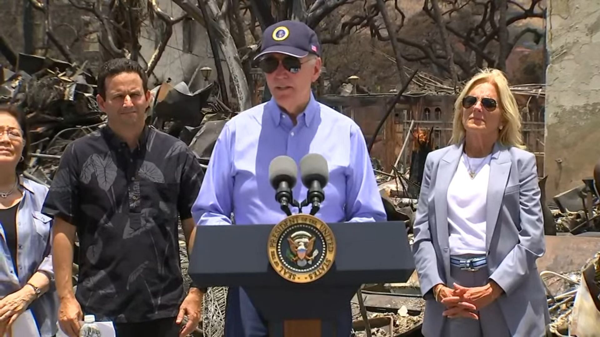 Joe Biden was welcomed with jeers and insults at Maui (Image via Youtube/CBS News)