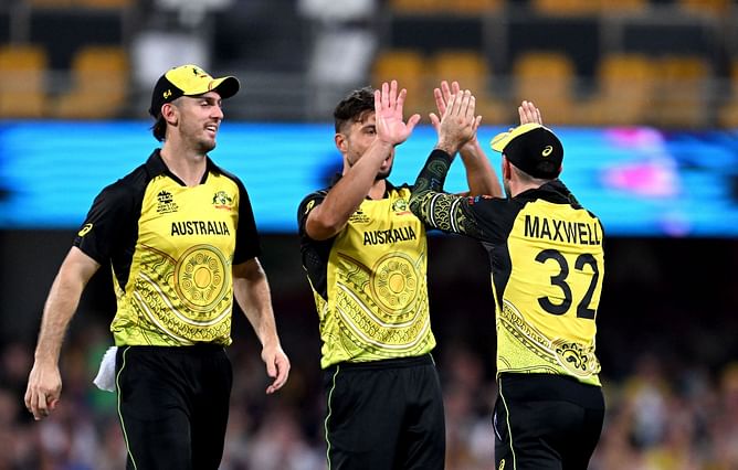 SA vs AUS : विश्व कप से पहले चोटिल हुआ ऑस्ट्रेलिया का प्रमुख ऑलराउंडर, विकेटकीपर बल्लेबाज को मिली जगह