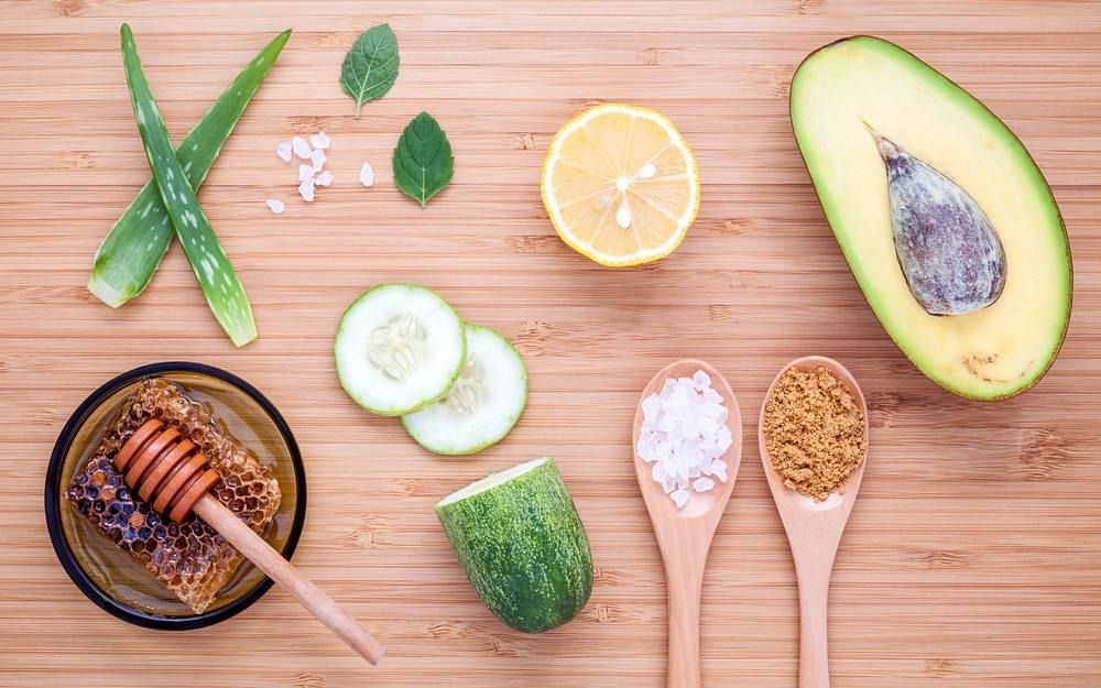 Ingredients for an Avocado face mask (Image via Getty Images)