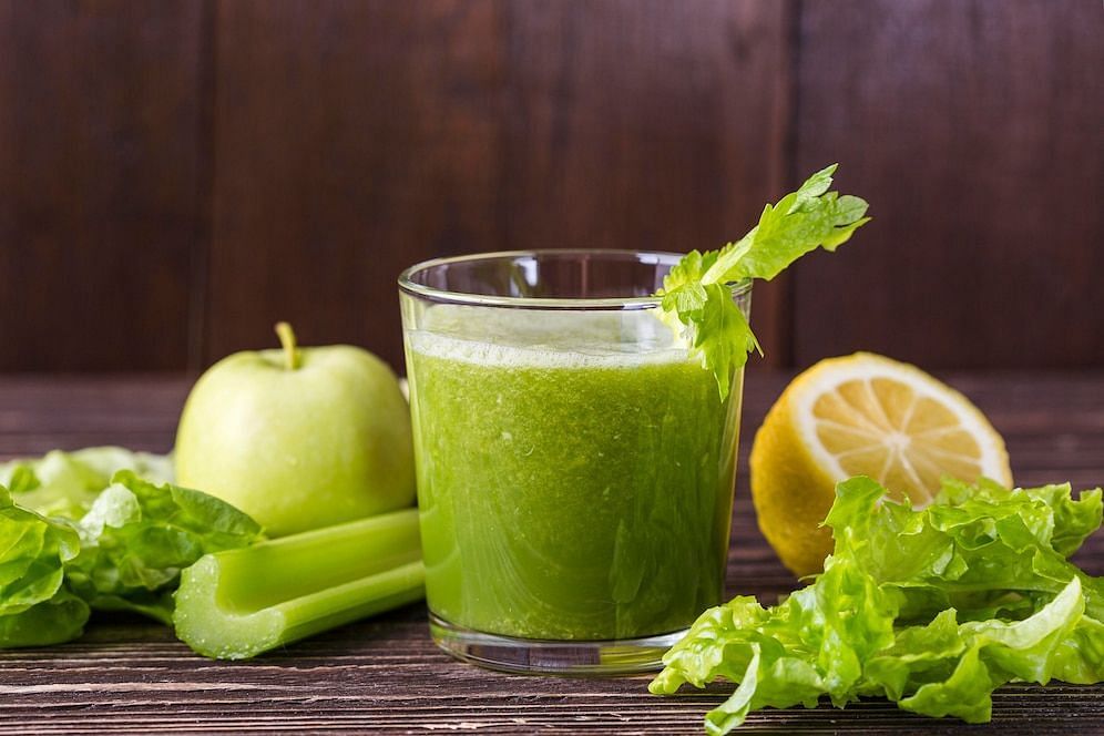 Celery juice (Image via Freepik)