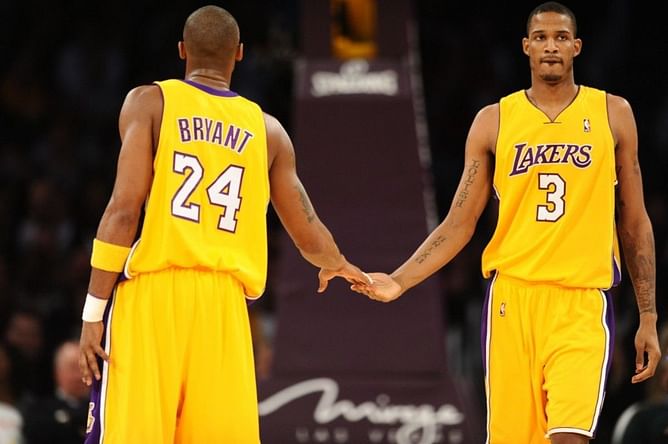 Trevor Ariza refuels Kobe Bryant 'Just get the rebound' memes with old text from his erstwhile Lakers teammate on his 45th birthday