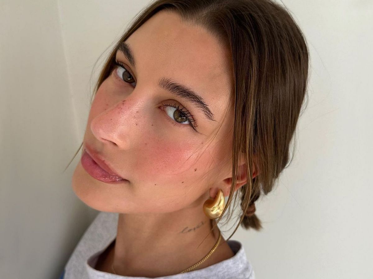 Hailey Bieber