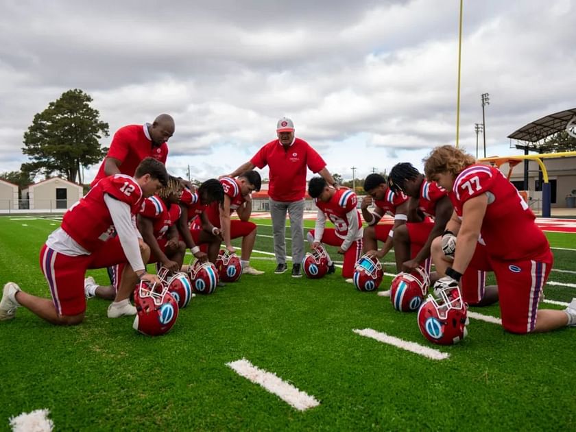 God. Family. Football' Exclusive Preview: Russell Wilson EP'd  Freevee  Docuseries On Football Team At Evangel Christian Academy - Blavity