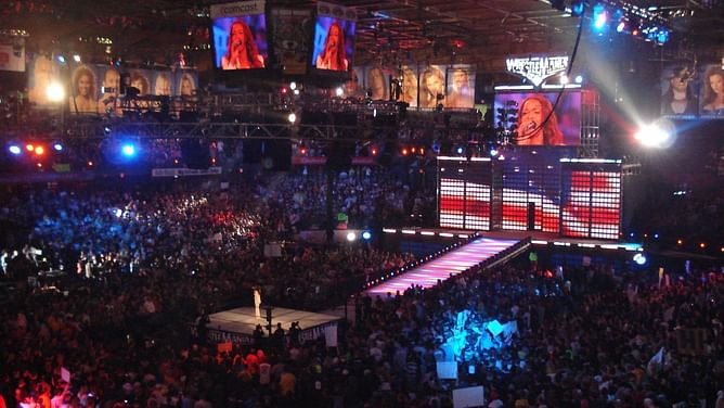 WWE Hall of Famer recalls signing a waiver before legendary WrestleMania match
