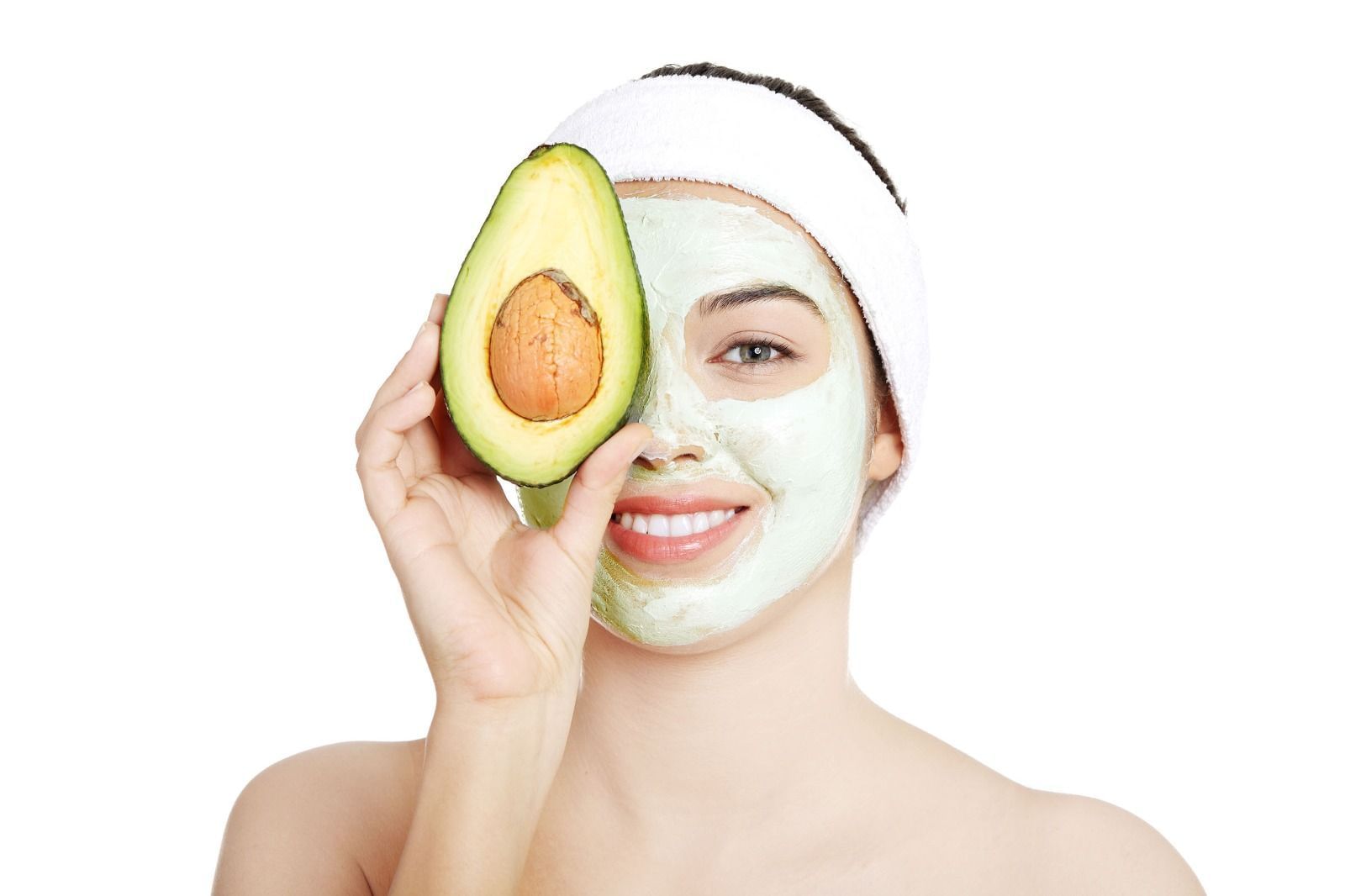 Avocado face mask (Image via Getty Images)