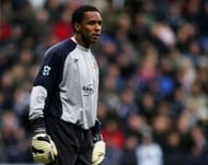 Shaka Hislop (via Getty Images)