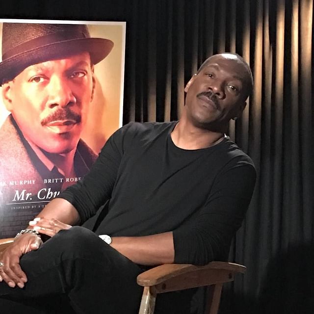 How tall is Eddie Murphy?