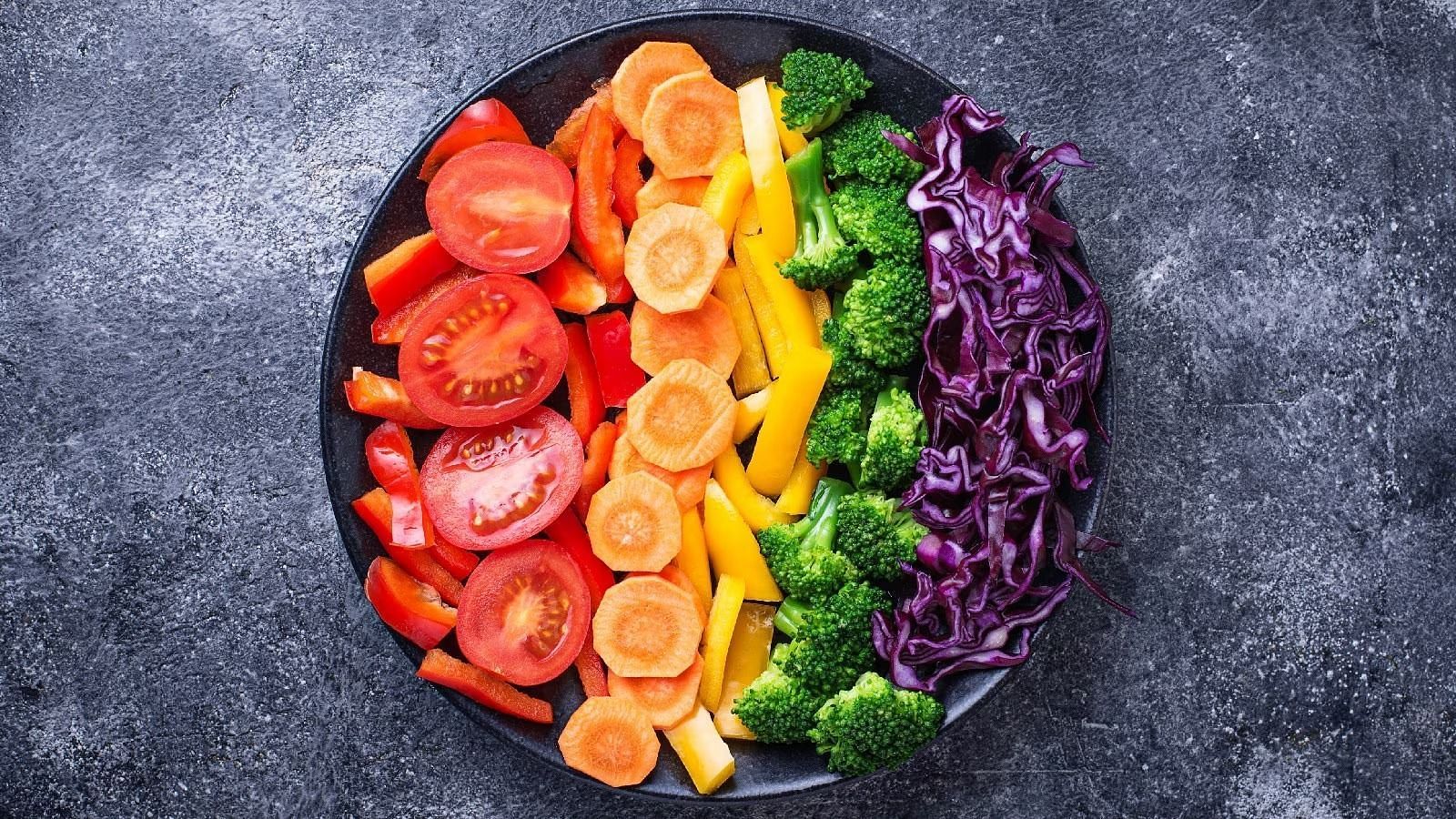 Rainbow diet (Image via Healthshots)
