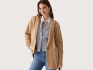 Best offers on clothes from Amazon (Image via Getty)