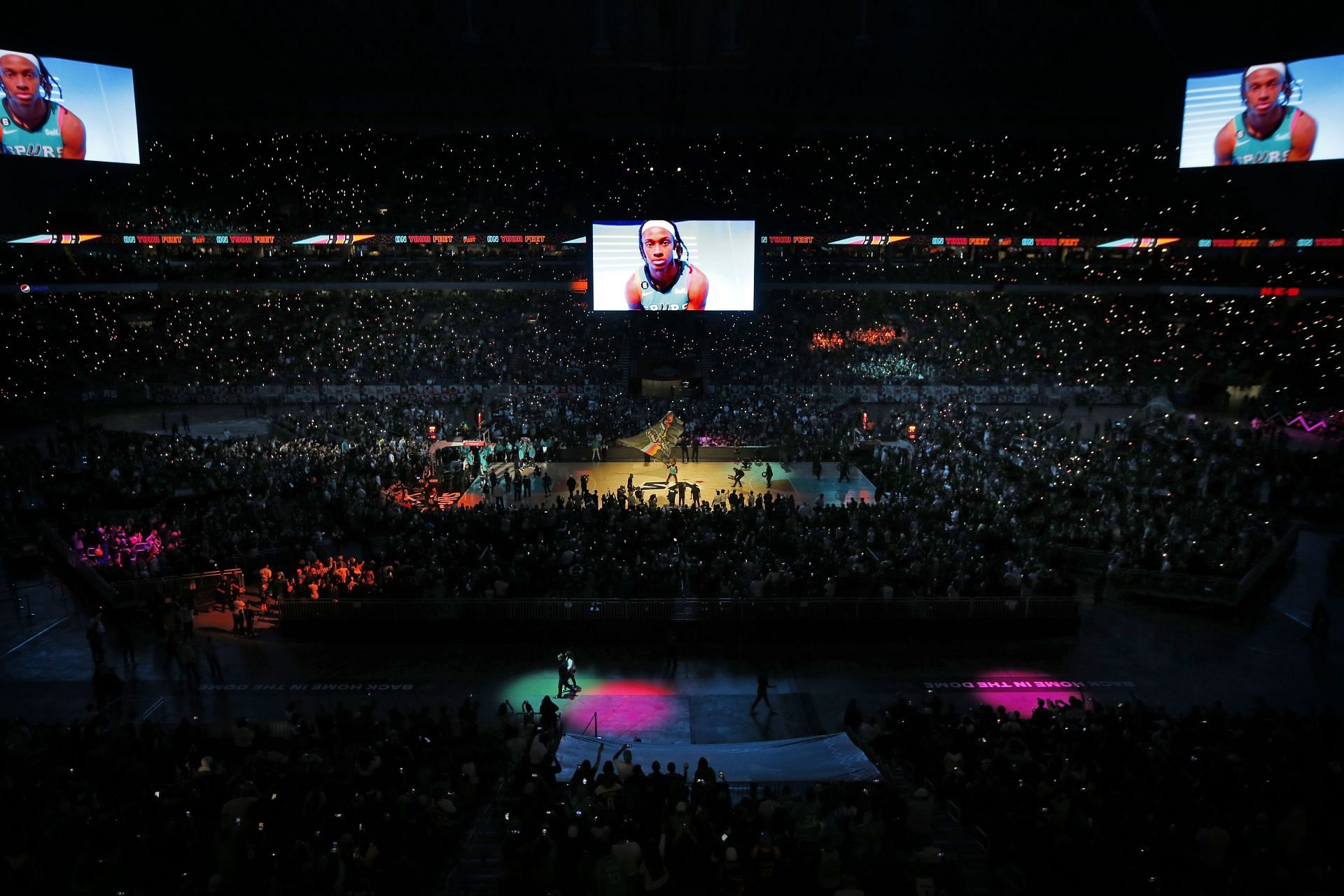 Golden State Warriors v San Antonio Spurs