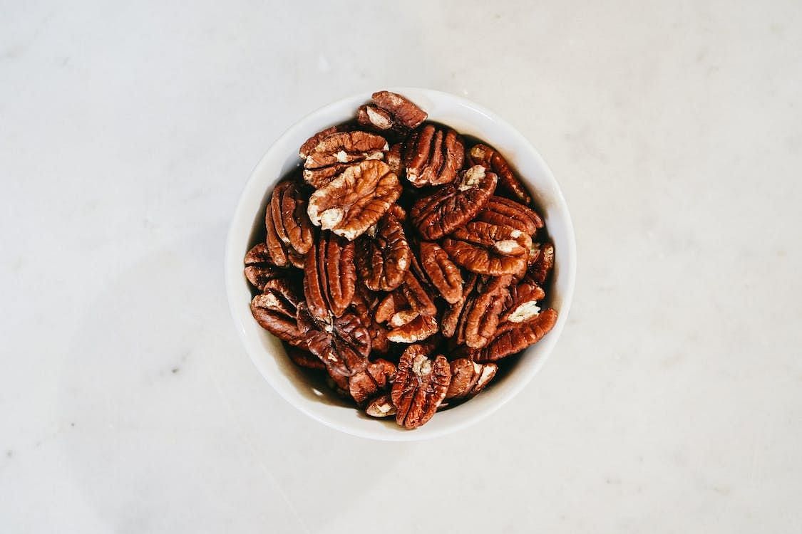 Pecans are an unlikely hero, according to a recent study. (Antoni Shkraba/ Pexels)