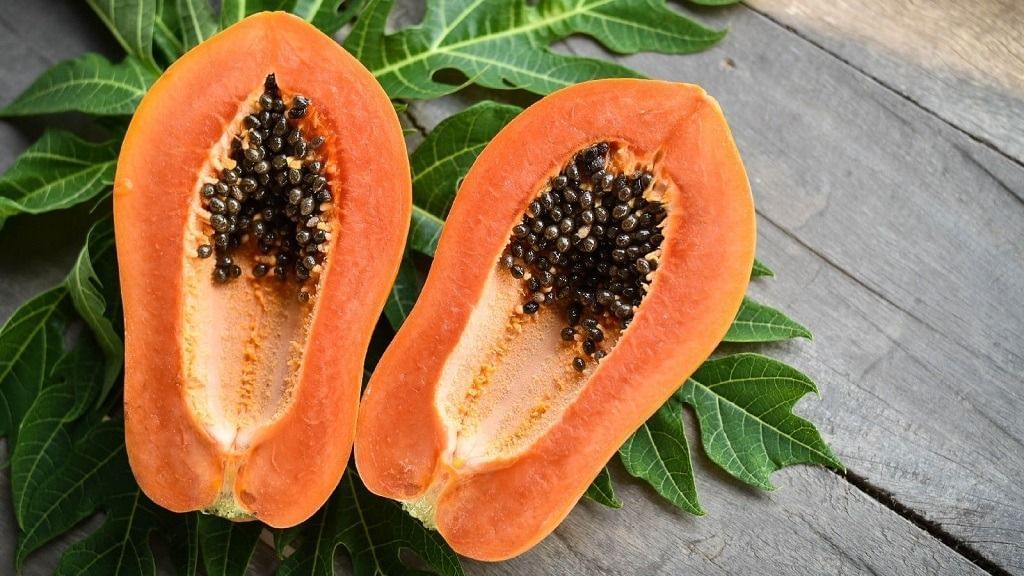 Papaya (Image via Getty Images)