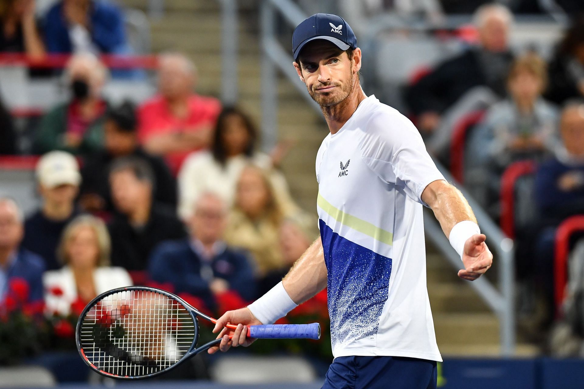 Andy Murray playing against Taylor Fritz at the 2022 Canadian Open