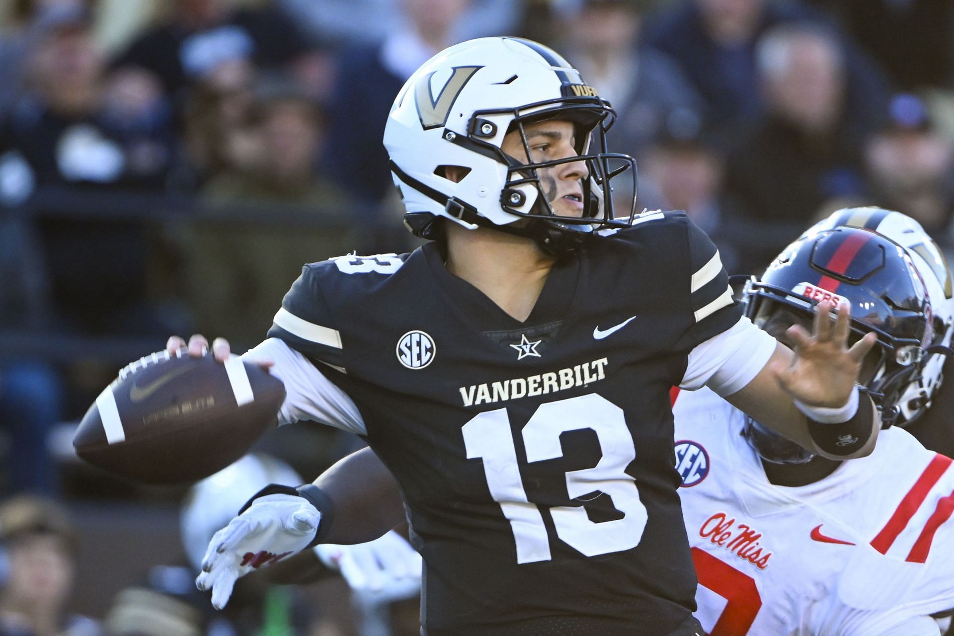 How Vanderbilt QB Ken Seals' new perspective helped him in first start  since 2021 - Main Street Media of Tennessee