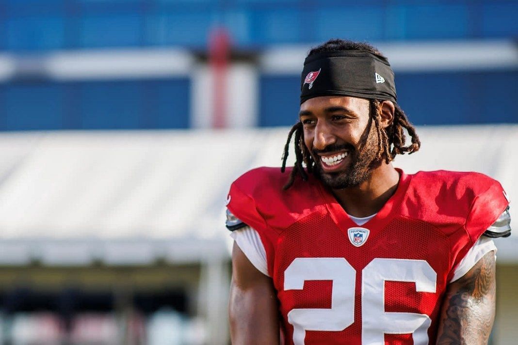Which players have played for Patriots and Titans? NFL Immaculate Grid answers for August 23