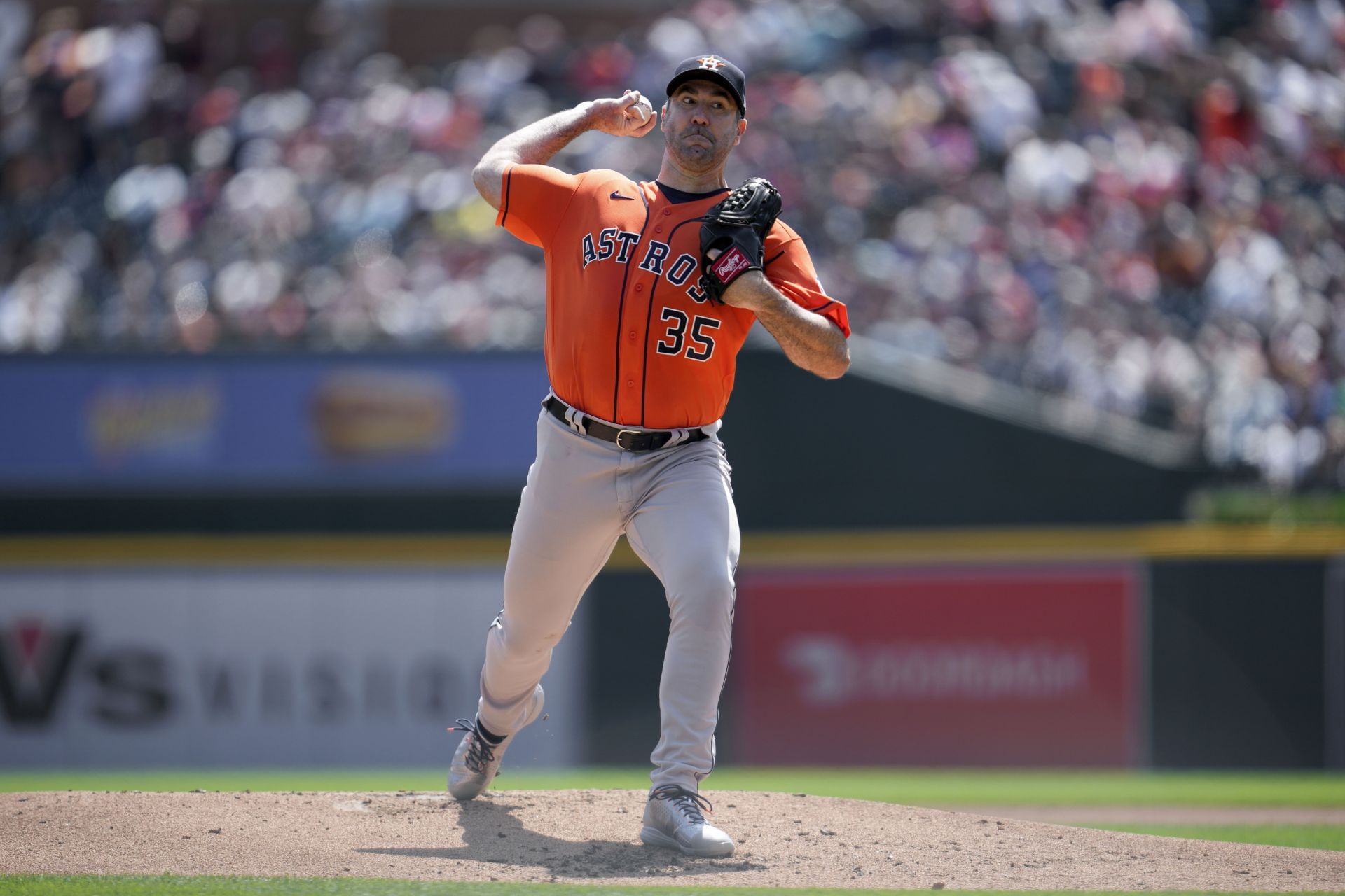 Justin Verlander is back in Houston