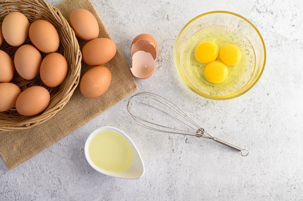 Yolk (Image via Freepik/jcomp)