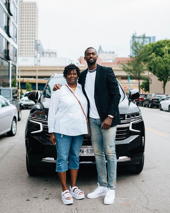 Who are Bobby Portis' Parents, Tina Edwards and Bobby Sr.?