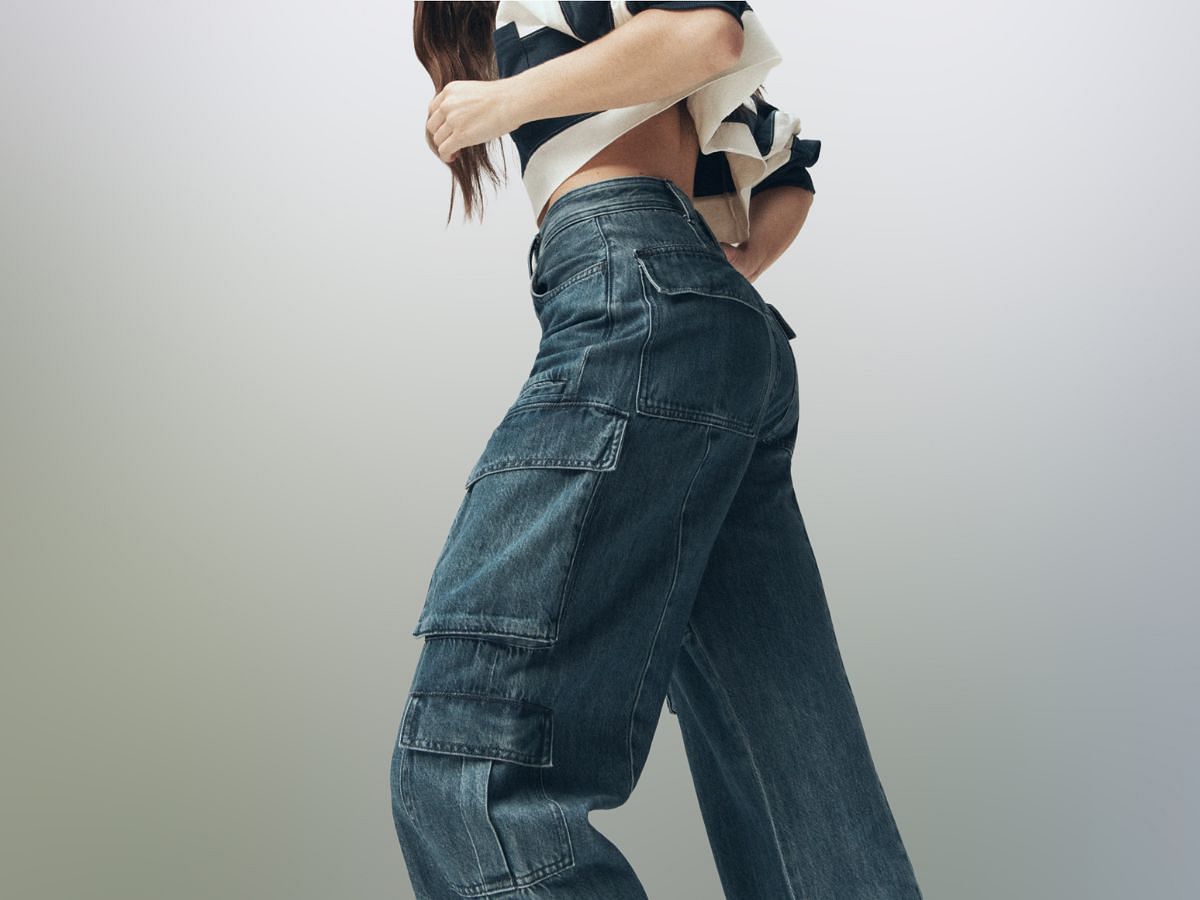 The Cargo Jeans ( Image via Instagram/Madewell)