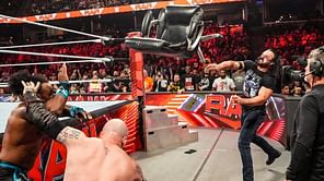 WWE Raw के अगले हफ्ते के एपिसोड से पूर्व चैंपियन हुआ बाहर, Drew McIntyre की एक गलती की वजह से मिली बड़ी 'सजा'