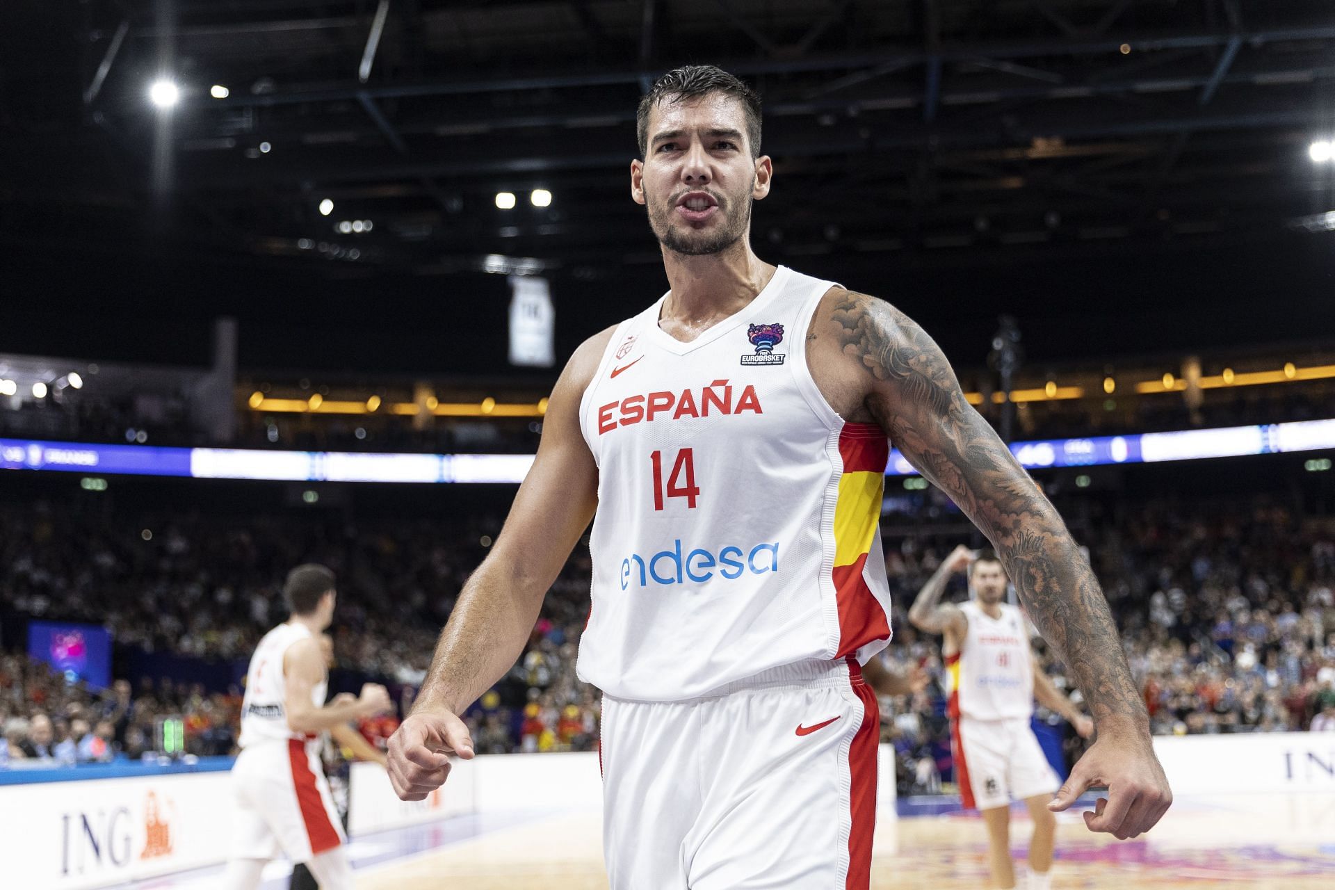 Spain dominates Ivory Coast behind Willy Hernangomez&#039;s heroic performance 