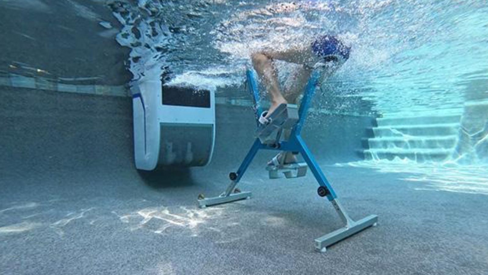 Underwater Spinning (Image via Getty Images)