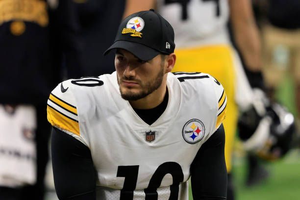 Steelers agree to two-year extension with backup QB Mitchell Trubisky