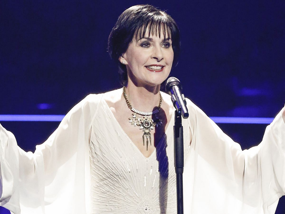 Enya (image via Getty)