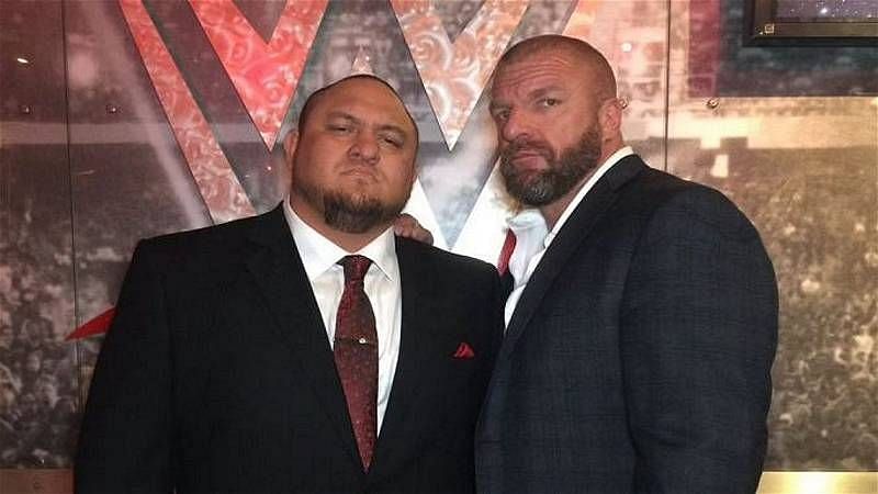 Samoa Joe(left); Triple H(right)