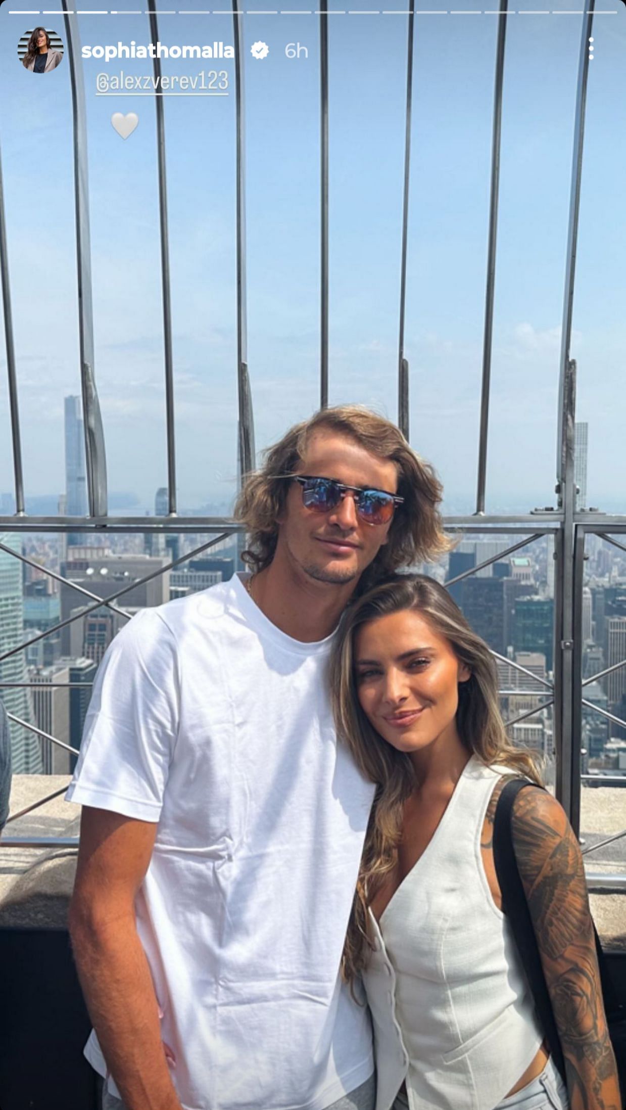 Zverev girlfriend: Alexander Zverev and girlfriend Sophia Thomalla go ...