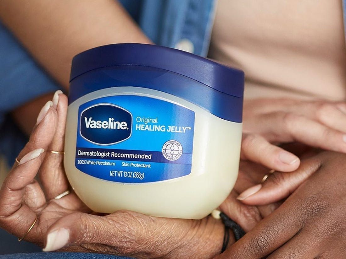 Uses of Vaseline Is it good for your face?