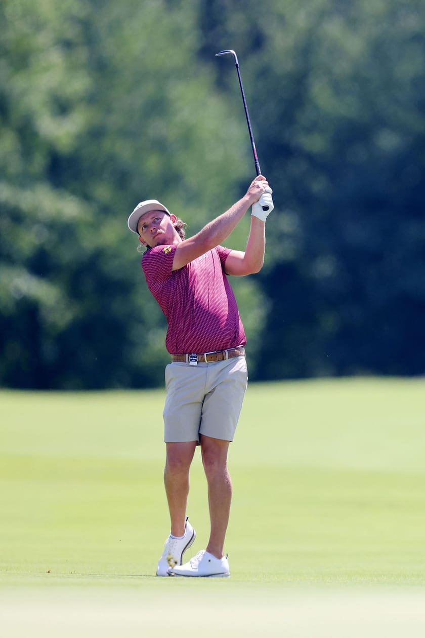 Who is Cameron Smith’s caddie?