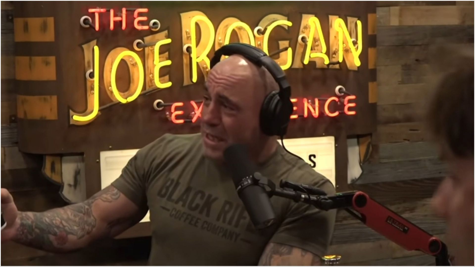 Image sourced via Youtube @thejoerogan podcast