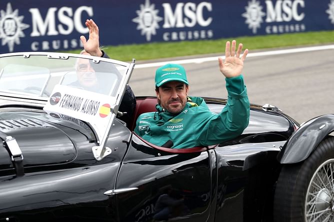 "I‘m just executing the race as a robot”: Fernando Alonso explains what goes on in his head when the visor drops down before an F1 race