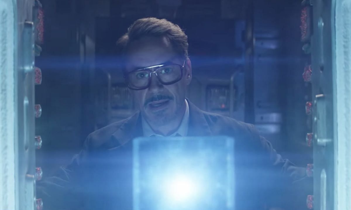 Tony Stark with Tesseract after time traveling in Avengers: Endgame (Image via MCU)