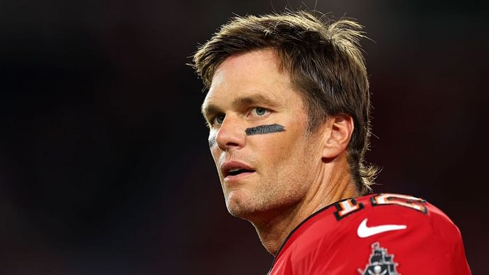 ESPN analyst belittling Tom Brady's Super Bowl wins leaves NFL fans  outraged - Dump that fool