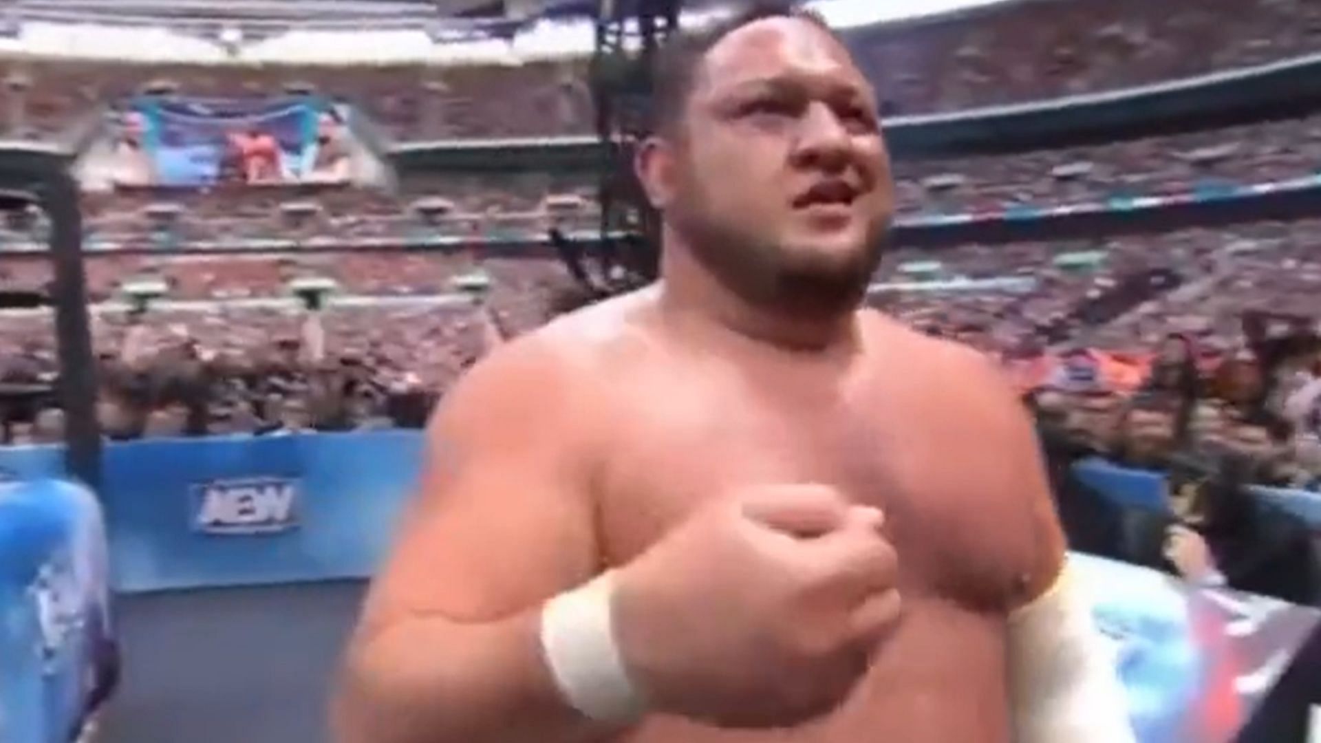 Samoa Joe had an interesting reaction to avoiding an attack by CM Punk