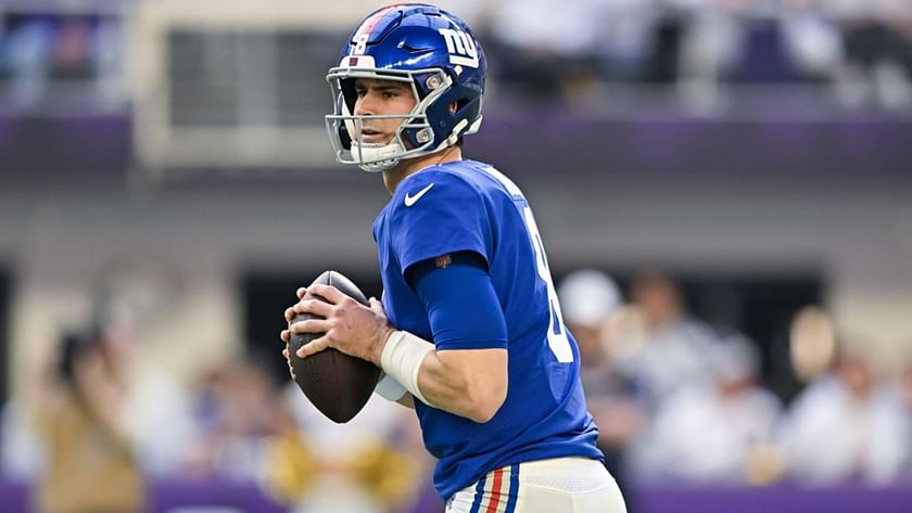 Daniel Jones' new contract raises standard for QBs