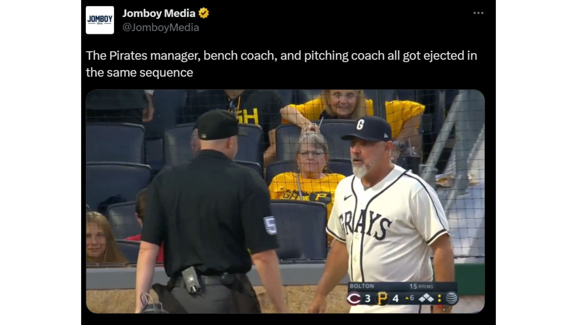 Pirates manager Shelton argues through mask, gets 1st ML win