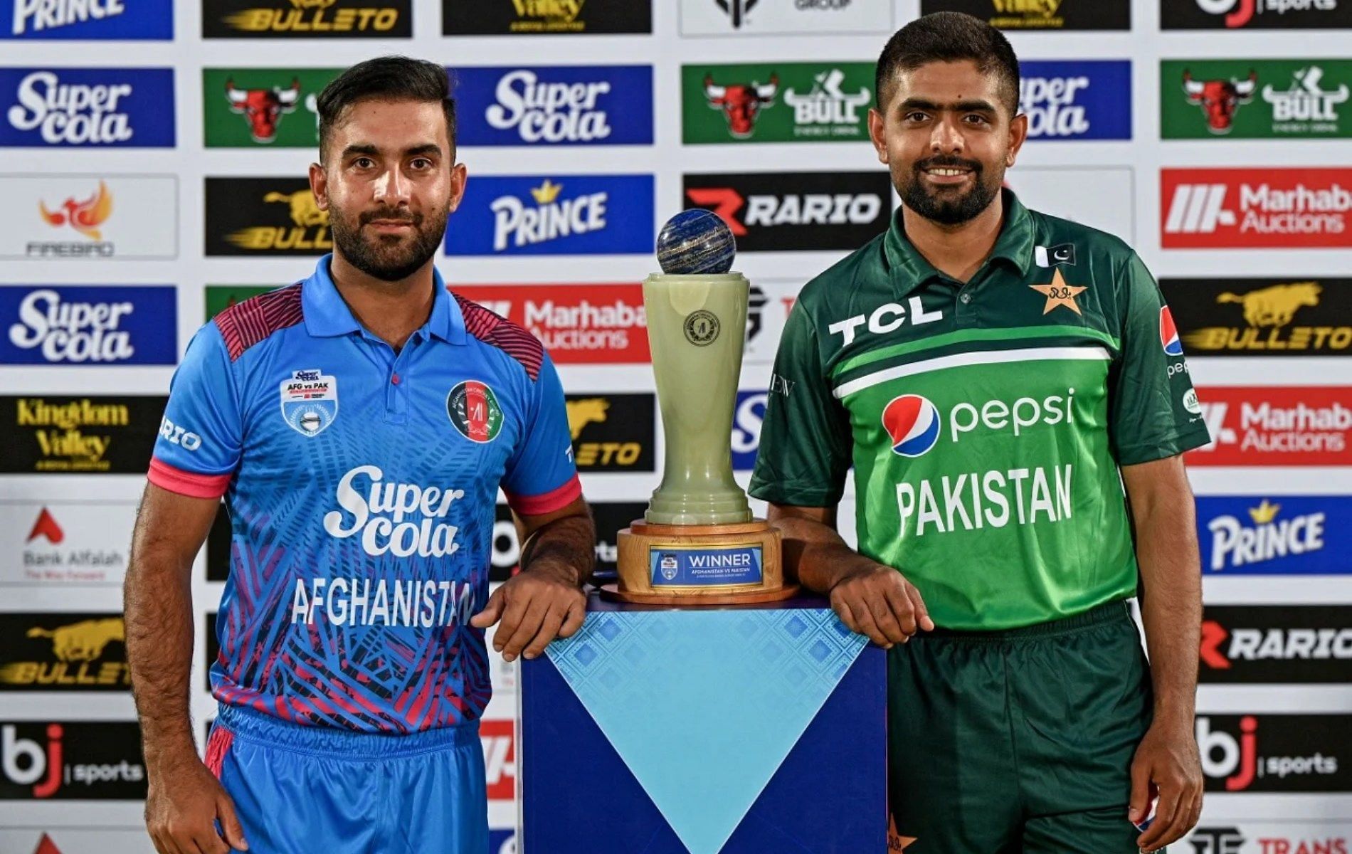 Hashmatullah Shahidi and Babar Azam