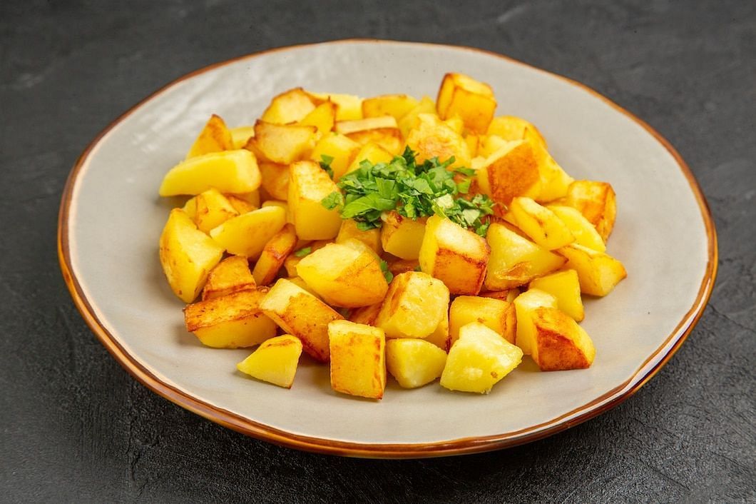 &quot;Imo,&quot; or Japanese sweet potatoes, are popular in Japan. (KamranAydinov/ Freepik)