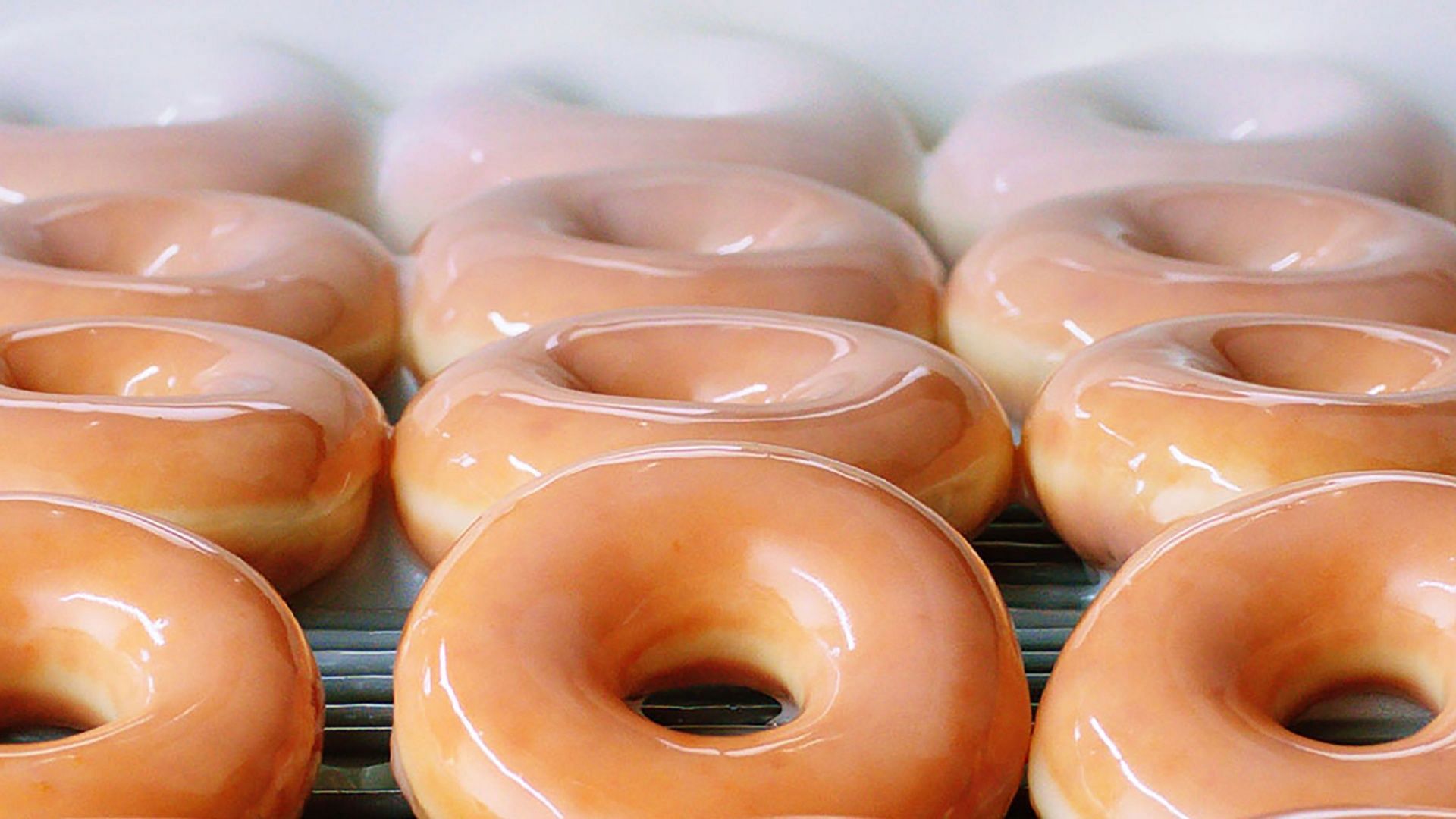 Krispy Kreme offers free donuts to lottery ticket owners for two days