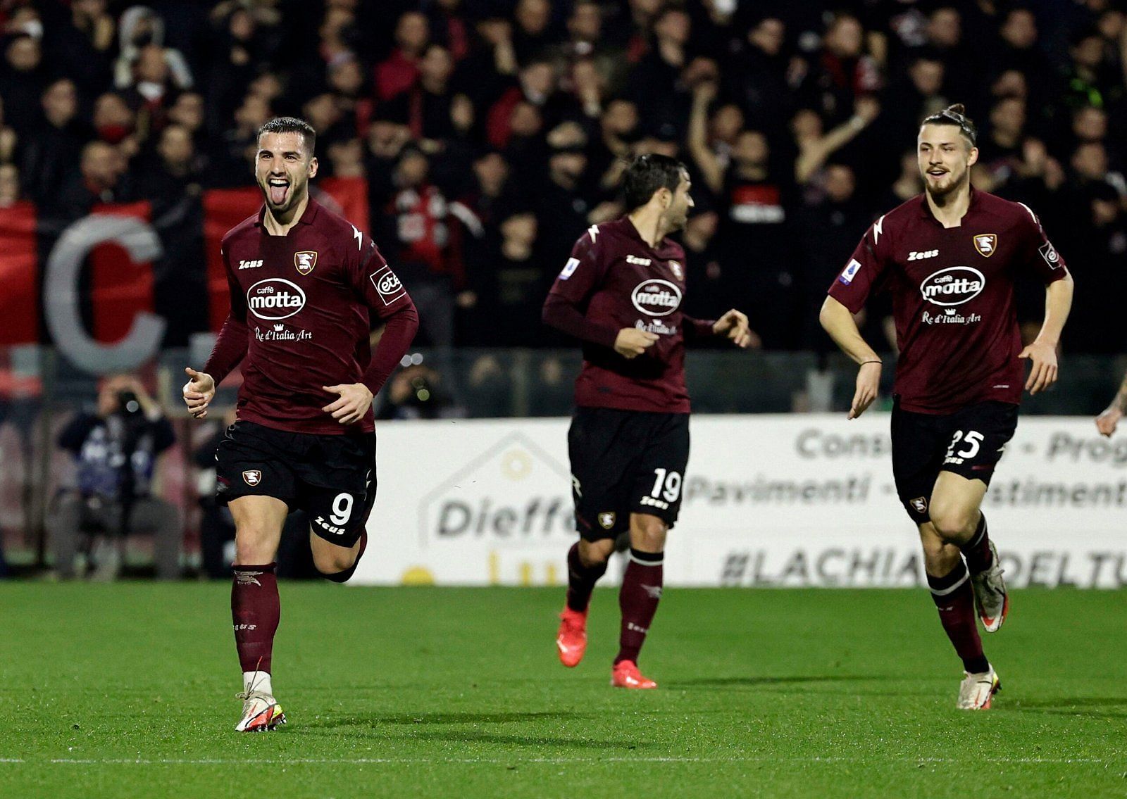 Goals and Summary of Salernitana 1-0 Ternana in Coppa Italia