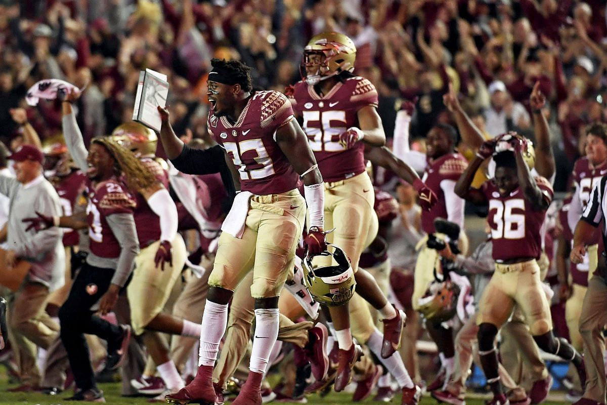 Florida State Seminoles team celebrating