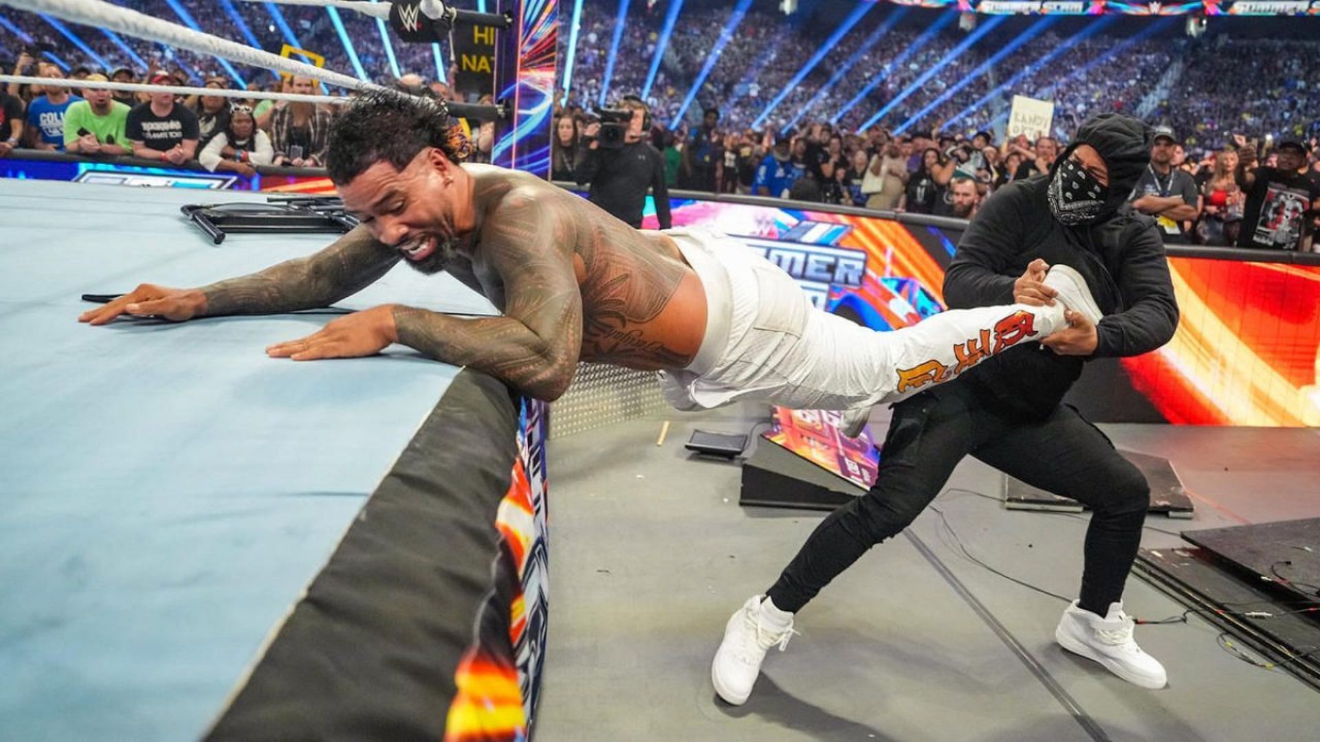 Jimmy Uso turned on his brother Jey Uso at Summerslam