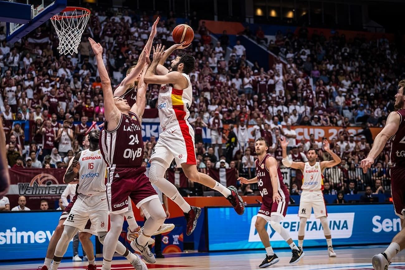 FIBA World Cup 2023-Latvia vs. Spain in the second round