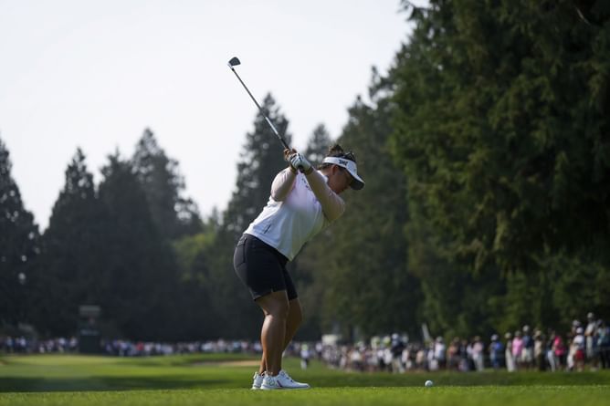 “It’s raining for everyone” – Megan Khang recalls Tom Watson’s advice on how to play on wet conditions