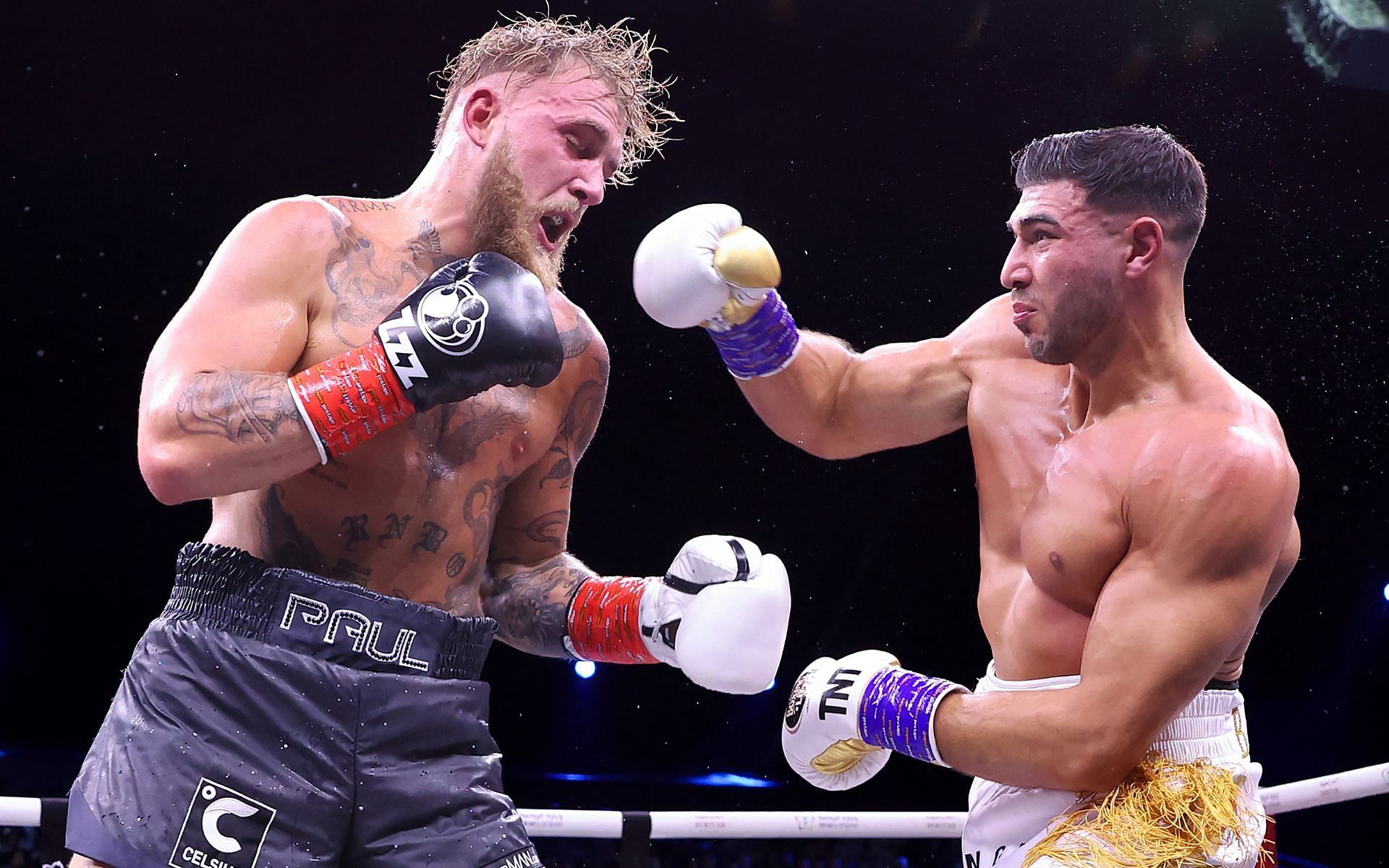 Tommy Fury vs Jake Paul. [via Getty Images]