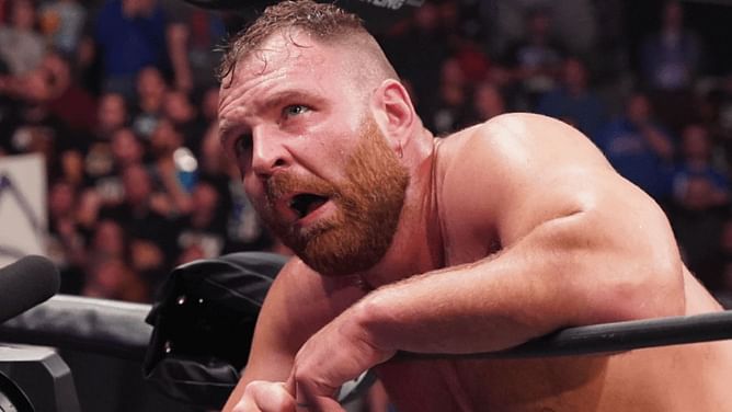 [Photo] Tony Khan, Renee Paquette, and others look worried outside Jon Moxley's trailer after injury scare